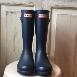 Kids Hunter rain boots navy blue size 1.5